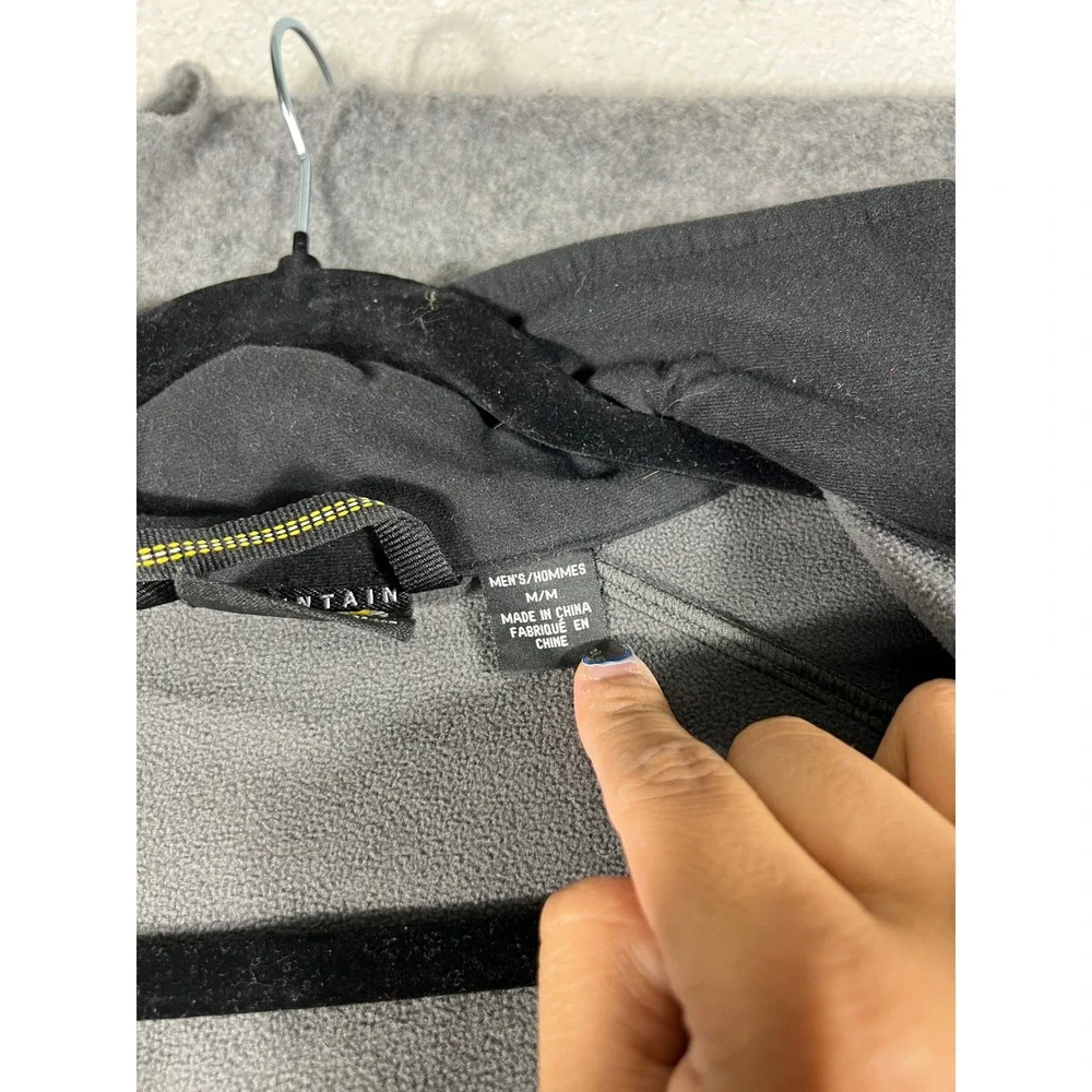 Mountain Hardwear AirShield Elite Windbreaker Jacket Mens Medium Black Hiking
